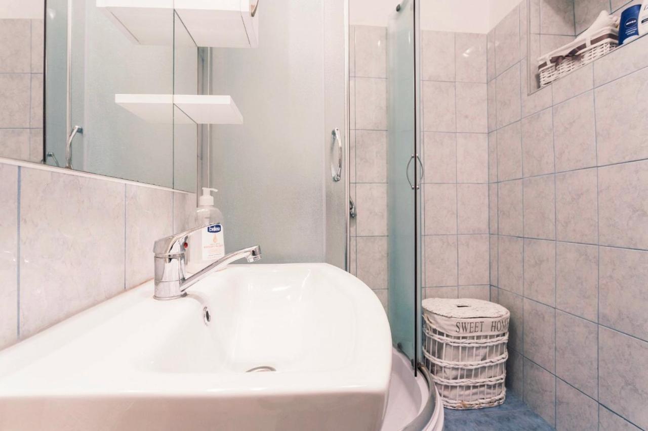 Ivan Domazet Apartment Omis