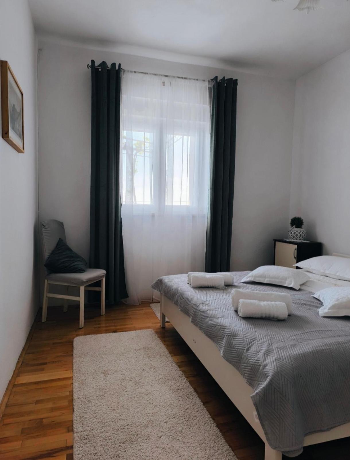 Ivan Domazet Apartment